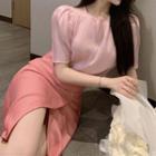 Short-sleeve Blouse / Slit Midi Pencil Skirt