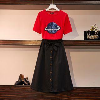 Sequined Short-sleeve T-shirt / Button Detail A-line Skirt / Set