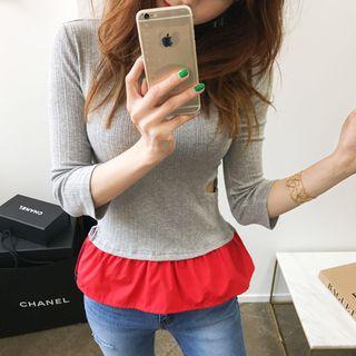 Cutout-side Contrast-peplum Top