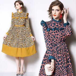 Leopard Pattern Long-sleeve Midi A-line Dress