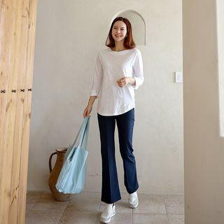 Set: Slit-cuff T-shirt + Boot-cut Pants