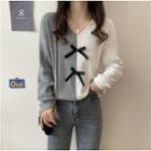 V-neck Color Panel Bow Accent Long-sleeve Knit Top