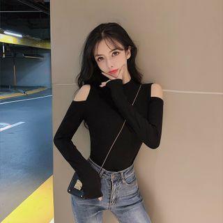 Cold Shoulder Long-sleeve Plain Top