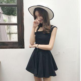 Set: Sleeveless Top + A-line Skort