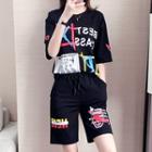 Short-sleeve Lettering T-shirt / Sweatshorts / Set
