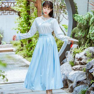 Long-sleeve Embroidery Top/pleated Midi Skirt