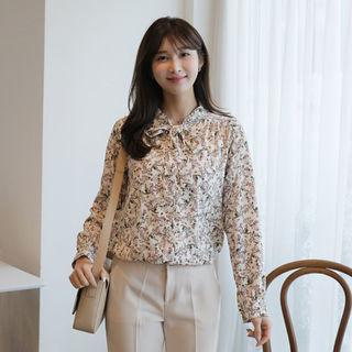 Mandarin-collar Beribboned Floral Blouse