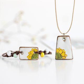 Necklace / Bracelet (2 Designs)