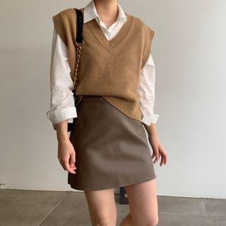 Plain Shirt / Sweater Vest / Faux Leather Mini A-line Skirt