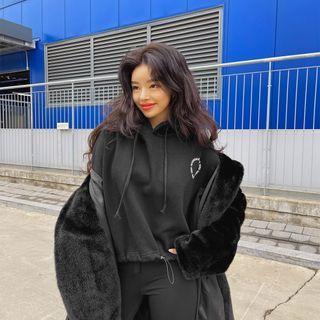 Letter Drawstring Cropped Hoodie