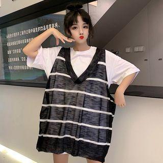 Oversize T-shirt / Sleeveless Striped Tank Top