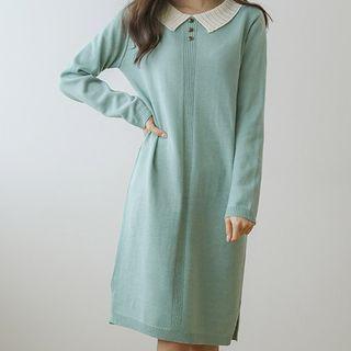 Contrast-collar Buttoned Midi Knit Dress