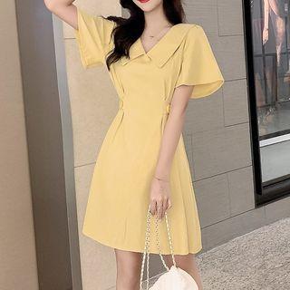 Short-sleeve Collared Bow Back A-line Dress