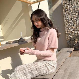 Fuzzy Top With Arm Warmer