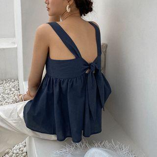 Sleeveless Tie-back Shirred Crop Top