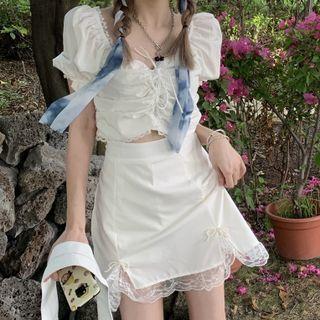Short-sleeve Lace Trim Top / A-line Skirt