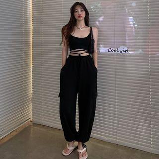 Plain Cross Camisole / High-waist Plain Cargo Pants