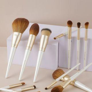 Makeup Brush (various Designs) Set Of 14 Pcs - White - One Size