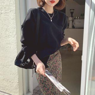 Colored Slit-side Boxy Sweatshirt