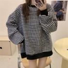 Round-neck Houndstooth Long-sleeve Sweatshirt