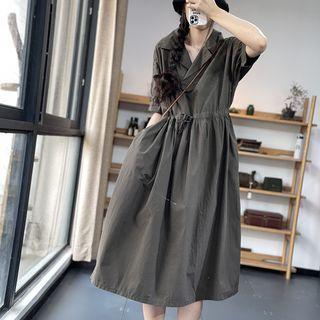Short-sleeve Colalred A-line Dress
