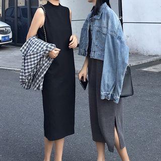 Mock Neck Sleeveless Side-slit Midi Shift Dress