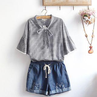 Set: Elbow-sleeve Plaid Top + Denim Shorts
