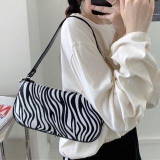 Printed Zip Shoulder Bag