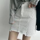 Fray-hem Stripe Mini Skirt