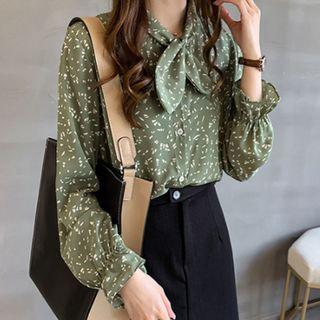 Knot Front Pattern Shirt