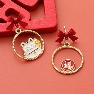 Fortune Cat Asymmetrical Alloy Dangle Earring
