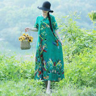 Printed Short-sleeve V-neck Midi Dress