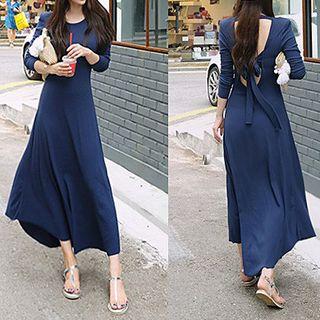 Long-sleeve Backless Maxi Dress