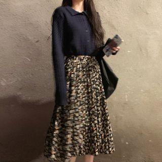 Mock-turtleneck Cropped Cardigan / Printed Midi A-line Skirt