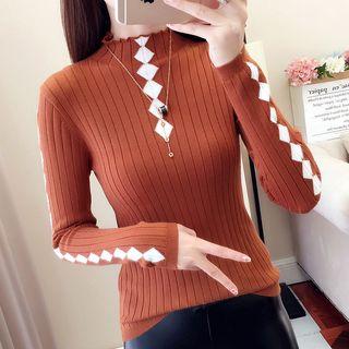 Long-sleeve Mock Neck Diamond Knit Top