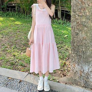 Plain Tank Top / Plaid Midi Overall Dress