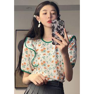 Ruffled-trim Floral Top