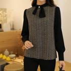 Puff-shoulder Contrast-panel Blouse
