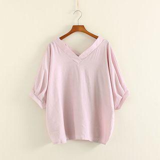 V-neck Elbow Sleeve T-shirt