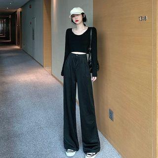 Long-sleeve Cropped T-shirt / Dress Pants