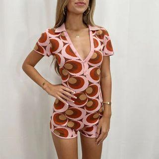 Short Sleeve Collar V-neck Pattern Print Knitted Playsuit