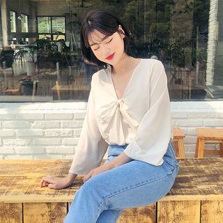Wide-sleeve Knotted Blouse