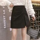 Plain Slited Mini Skirt