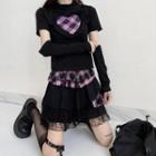Short-sleeve Plaid Heart Print T-shirt / Arm Sleeves / Tiered Lace Mini A-line Skirt / Set