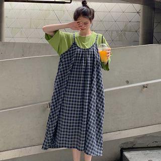 Elbow-sleeve T-shirt / Spaghetti Strap Midi Plaid Dress