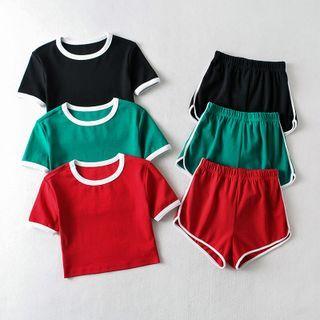 Set: Short-sleeve T-shirt + High Waist Sweatshorts