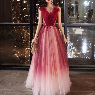 Sleeveless Flower Detail Sheath Evening Gown