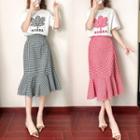Set: Short-sleeve Print T-shirt + Plaid Midi Skirt