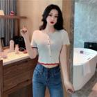 Buttoned Lettuce Edge Short-sleeve Cropped T-shirt