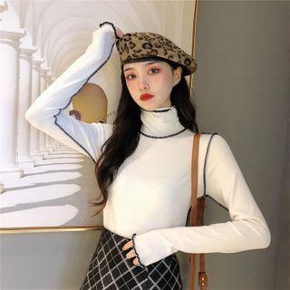 Long-sleeve Turtle Neck Blouse